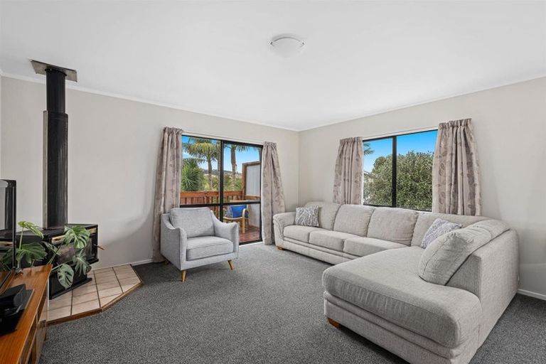 Photo of property in 35b Parakai Avenue, Parakai, 0830