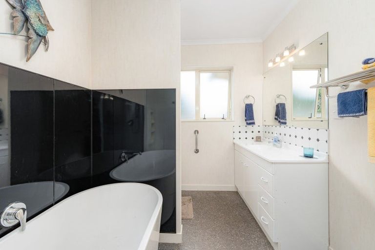 Photo of property in 8 Kimbolton Road, Feilding, 4702