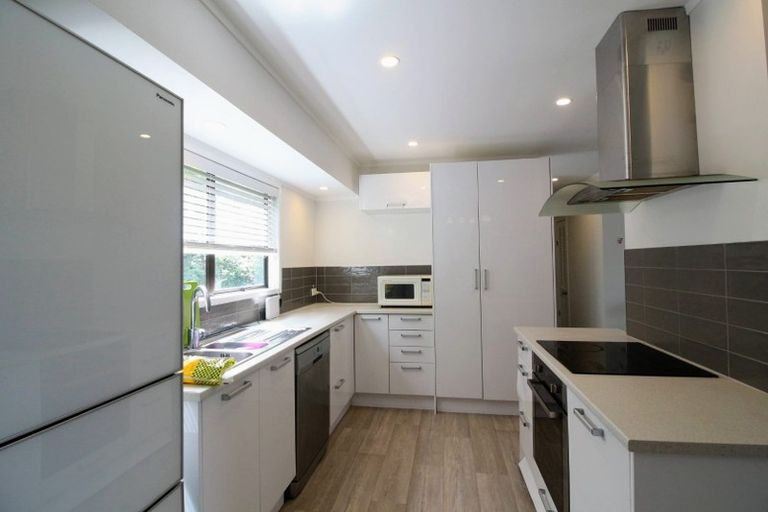 Photo of property in 1/687 East Coast Road, Browns Bay, Auckland, 0630