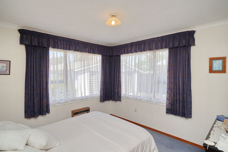 Photo of property in 36 Colesbury Street, Bishopdale, Christchurch, 8053