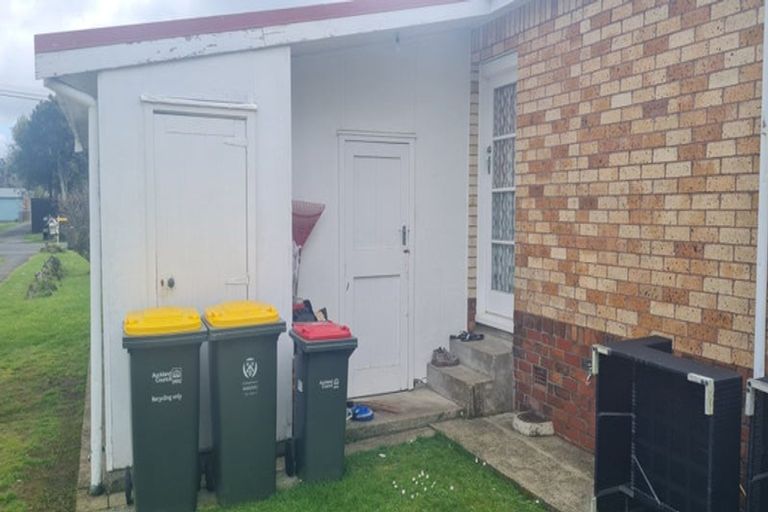 Photo of property in 2/42 Regent Street, Papatoetoe, Auckland, 2025