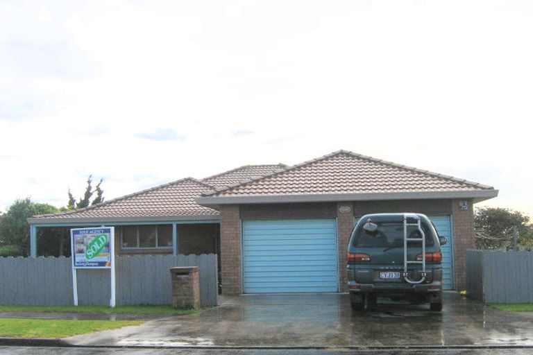Photo of property in 6 Elderberry Road, Burswood, Auckland, 2013