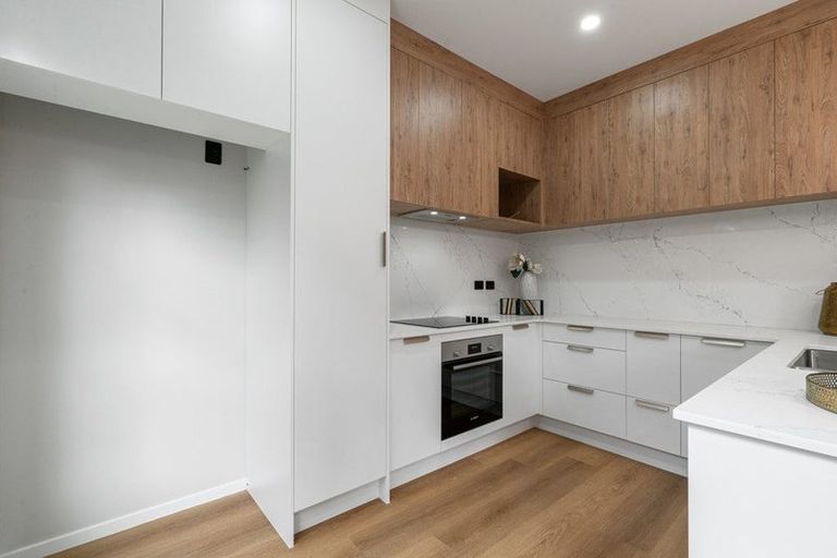 Photo of property in 13b Purata Place, Mangere Bridge, Auckland, 2022