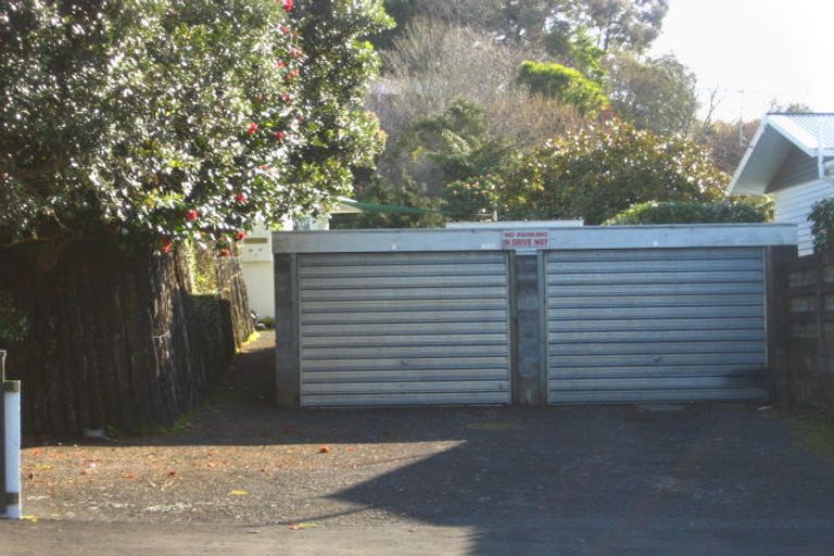 Photo of property in 2/46 Frankley Road, Westown, New Plymouth, 4310