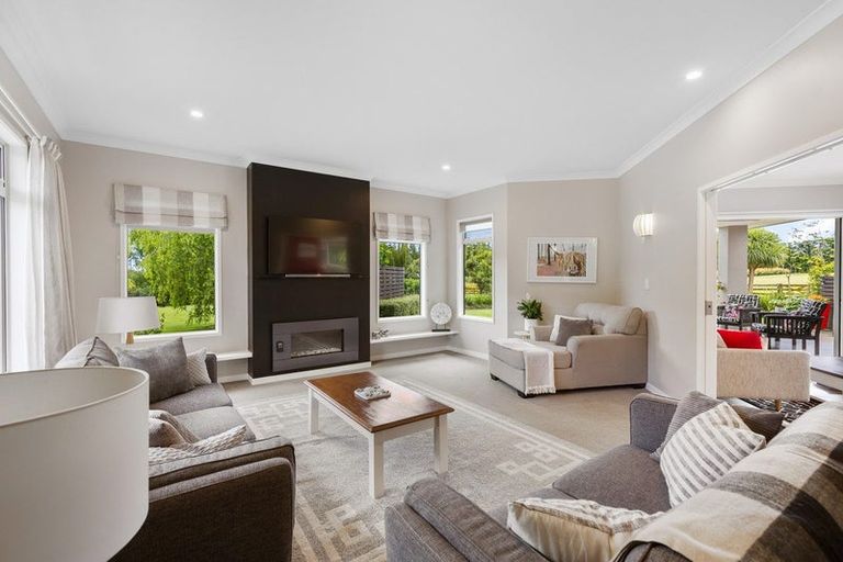 Photo of property in 139 Richmond Road, Brixton, New Plymouth, 4373