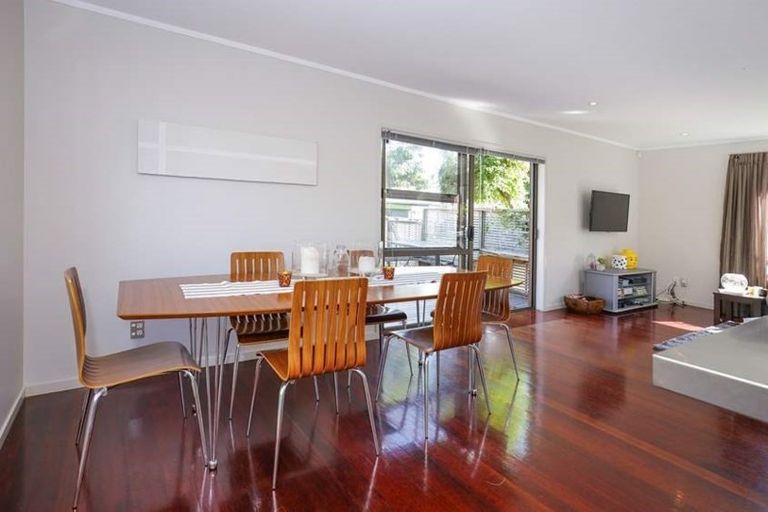Photo of property in 4/8 Brook Street, Milford, Auckland, 0620