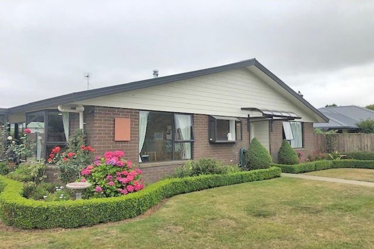 Photo of property in 9 Taiaroa Place, Southbridge, 7602