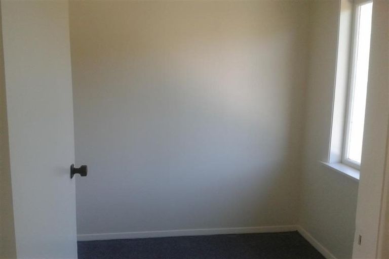 Photo of property in 27-33 Cheshire Street, Cannons Creek, Porirua, 5024