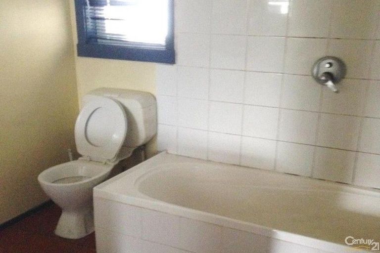 Photo of property in 1/63 Alfriston Road, Manurewa East, Auckland, 2102