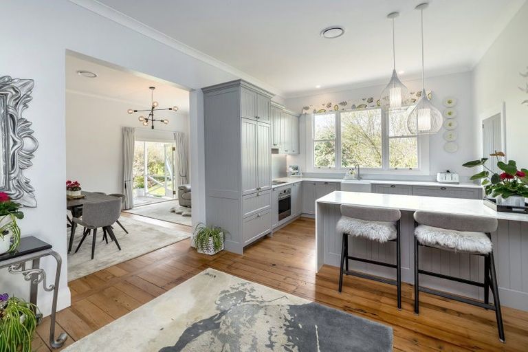 Photo of property in 1832 State Highway 2, Tauwharenikau, Greytown, 5794