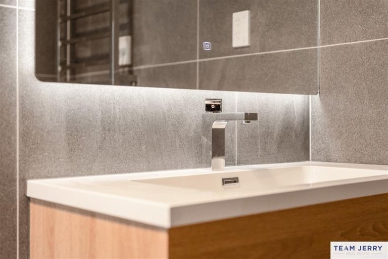 Photo of property in 5/5 Thompson Street, Mangere East, Auckland, 2024