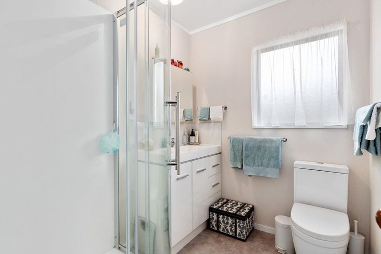 Photo of property in 32 Stirling Street, Te Aroha, 3320