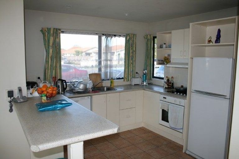 Photo of property in 35a Euston Street, Riccarton, Christchurch, 8041