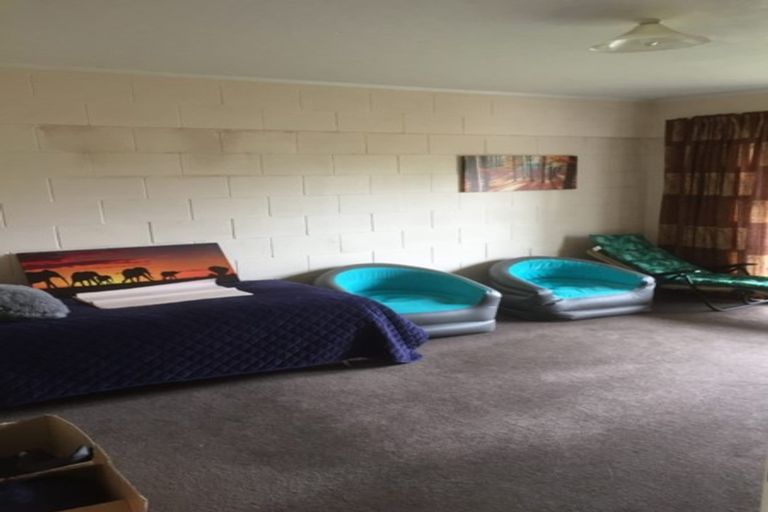 Photo of property in 5 Indus Place, Half Moon Bay, Auckland, 2012