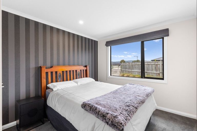 Photo of property in 12 Middleton Way, Ashhurst, 4810