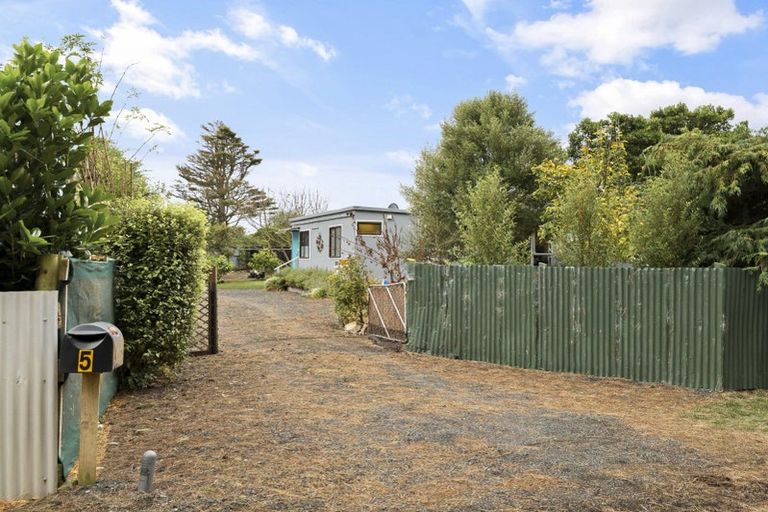 Photo of property in 5 Moana Street, Aramoana, Port Chalmers, 9082