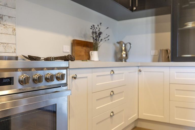 Photo of property in 3 Kohuhu Place, Motuoapa, 3382