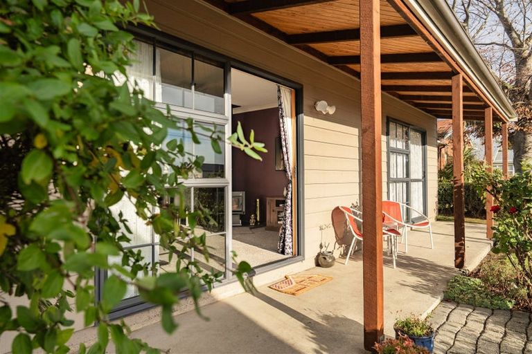 Photo of property in 49 Elderlee Street, Milton, 9220