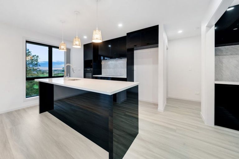 Photo of property in 14 Thomason Crescent, Pokeno, 2402