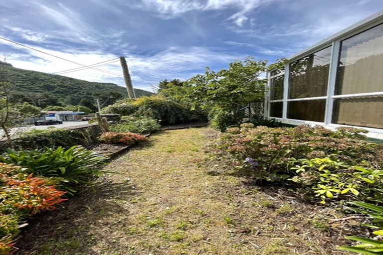 Photo of property in 116 Akatarawa Road, Birchville, Upper Hutt, 5018