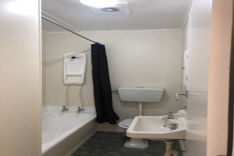 Photo of property in 35 Keepa Street, Levin, 5510