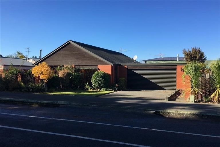 Photo of property in 26 Oak Grove, Ashburton, 7700