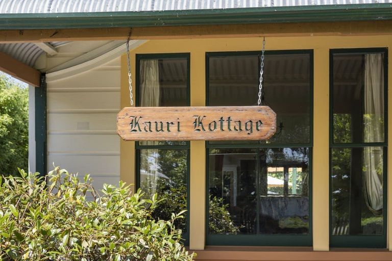 Photo of property in 16 Vance Street, Shannon, 4821