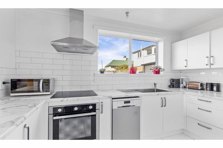 Photo of property in 1/18 Trafalgar Street, Maori Hill, Timaru, 7910