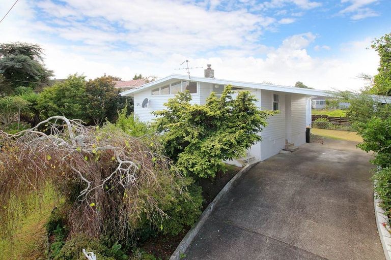 Photo of property in 3 Browning Street, Manurewa East, Auckland, 2102