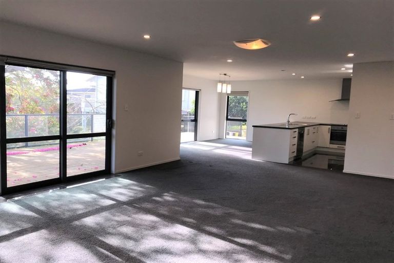 Photo of property in 4 Dale Street, Lower Vogeltown, New Plymouth, 4310