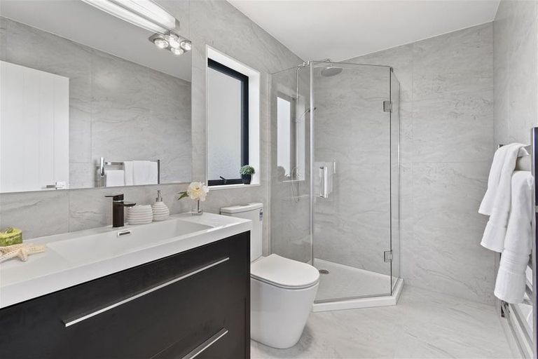 Photo of property in 16 Francesco Drive, Karaka, Papakura, 2113