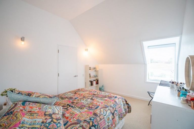 Photo of property in 49 Buick Crescent, Awapuni, Palmerston North, 4412