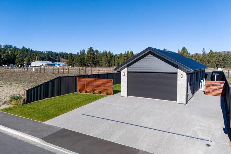 Photo of property in 13 Pollock Street, Alexandra, 9320