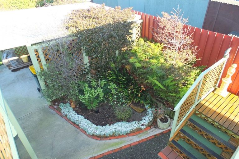 Photo of property in 39 Shortt Street, Foxton Beach, Foxton, 4815