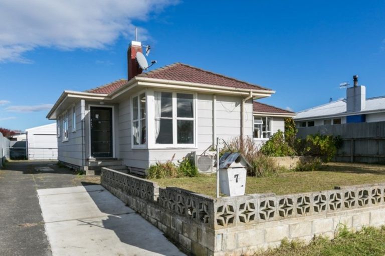 Photo of property in 7 Wallis Place, Onekawa, Napier, 4110