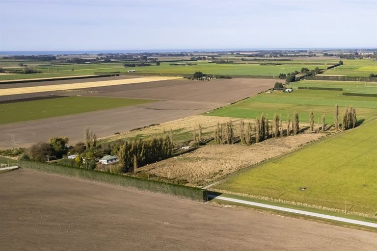 Photo of property in 93 Hills Road, Leeston, 7683