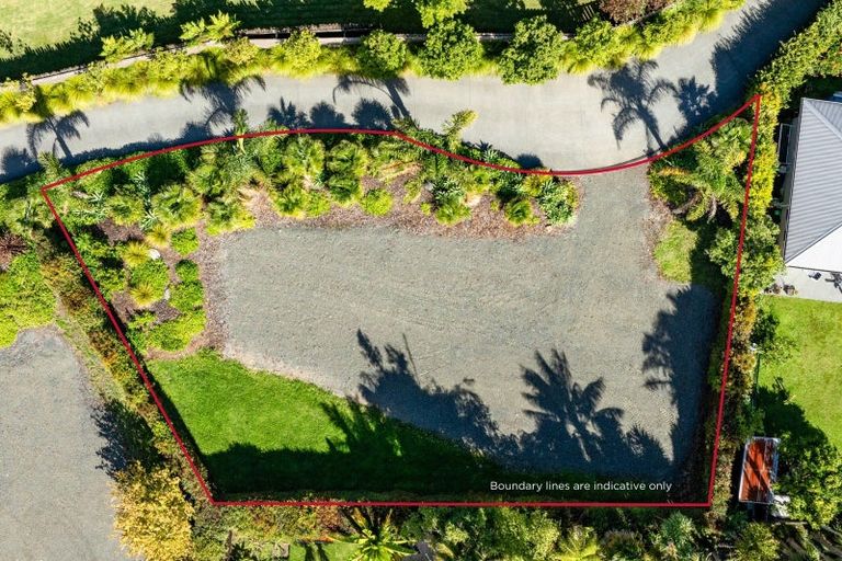 Photo of property in 46a Waimanu Place, Point Wells, 0986