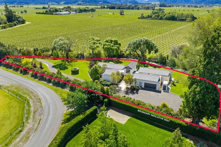 Photo of property in 65 Blicks Road, Renwick, 7204