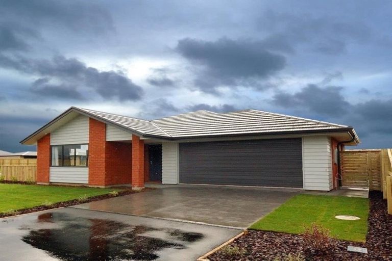 Photo of property in 66 Andesite Drive, Rolleston, 7614