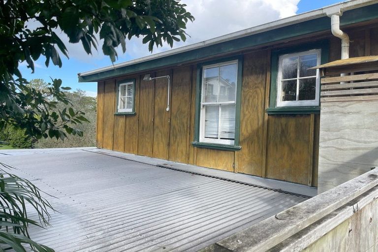Photo of property in 140 Attwood Road, Paremoremo, Auckland, 0632