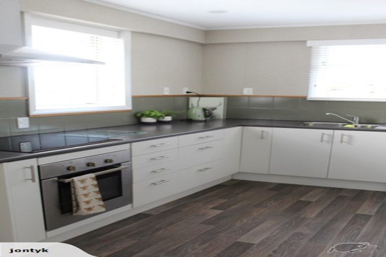 Photo of property in 21 Sherratt Street, West End, Timaru, 7910