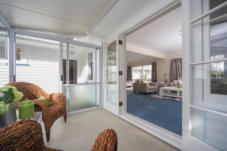 Photo of property in 146 Glengarry Road, Glen Eden, Auckland, 0602