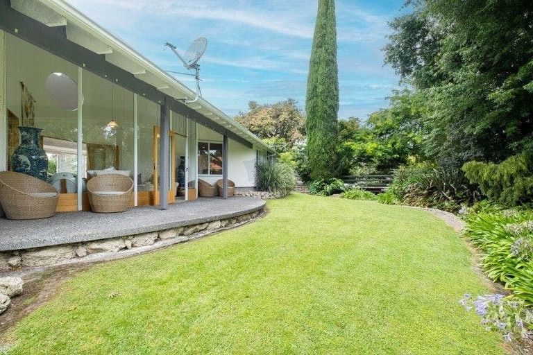 Photo of property in 138 Te Mata Road, Havelock North, 4130