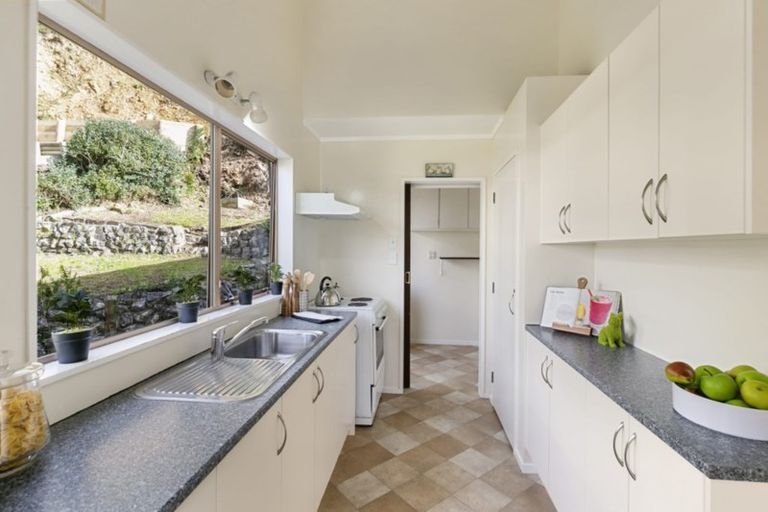 Photo of property in 1/90 Allington Road, Karori, Wellington, 6012