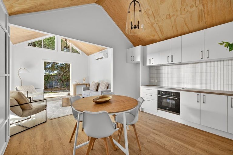 Photo of property in 1/178 Gayhurst Road, Dallington, Christchurch, 8061