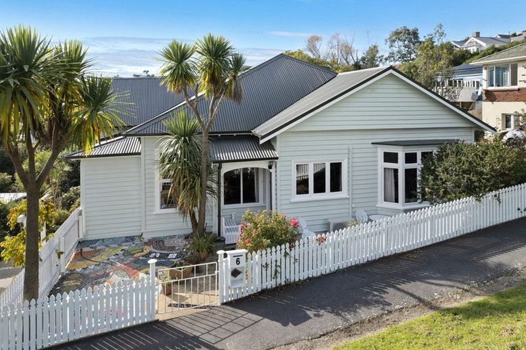 Photo of property in 6 Daly Street, Port Chalmers, 9023
