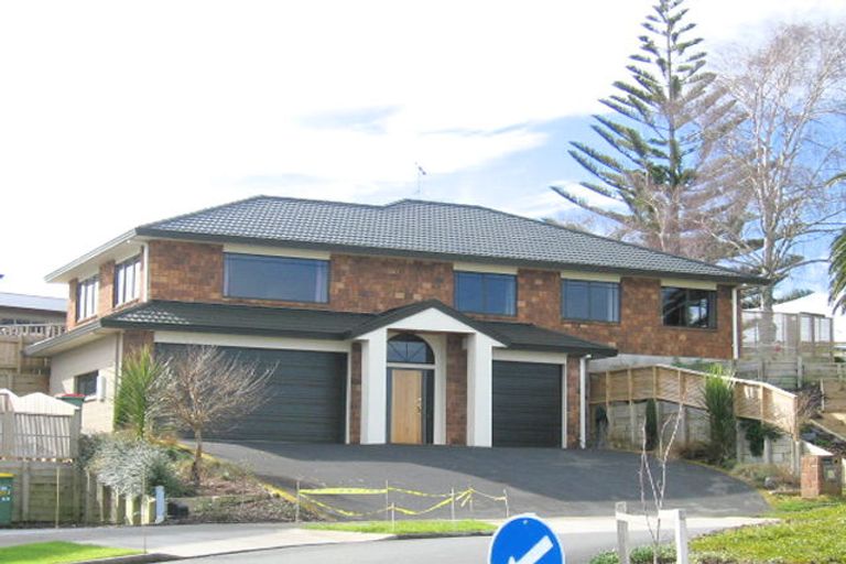 Photo of property in 15 Palm Grove Drive, Western Heights, Hamilton, 3200