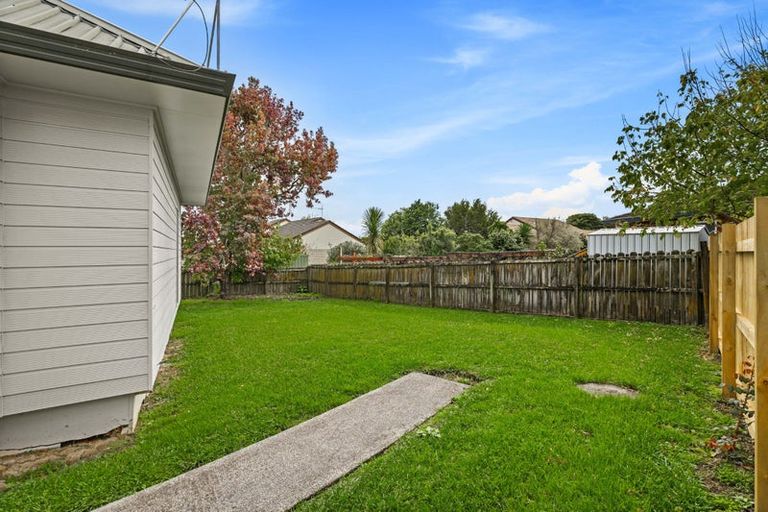 Photo of property in 7 Gala Place, Henderson, Auckland, 0612