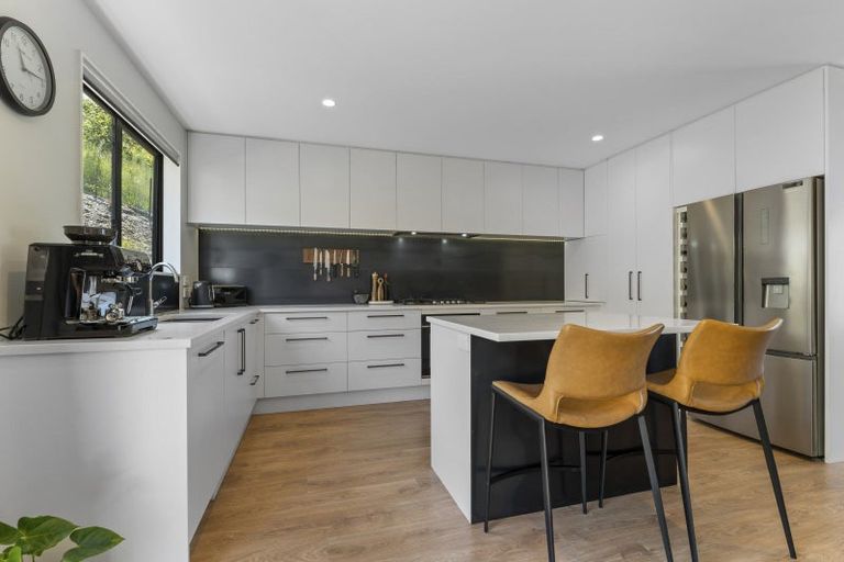 Photo of property in 22 Morning Star Terrace, Arthurs Point, Queenstown, 9371