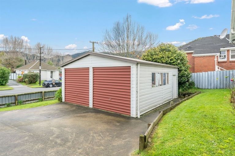 Photo of property in 226 Waddington Drive, Naenae, Lower Hutt, 5011